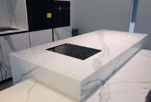 Calacatta Nano blaturi din sticlă cristalizată